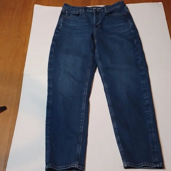 American Eagle Stretch MOM JEAN Sz.10Long. L-29". R-11".W-29". EUC! - Picture 1 of 13